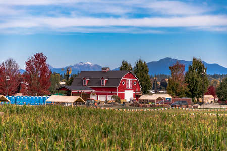 Typical American red barn.