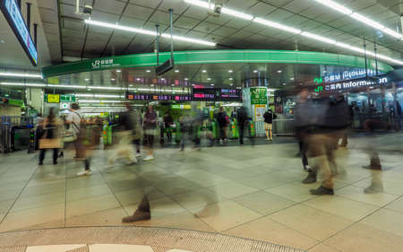 JAPAN, TOKYO - APRIL 19, 2019: Busy Shinjuku train station in Tokyo Japanのeditorial素材
