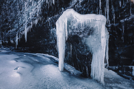 Ice caves in JÃ¶kulsÃ¡rlÃ³n glacier, Iceland, North Atlantic Oceanの写真素材