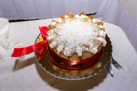 Close Up of a Pie on a White Table in a Wedding Day on Blur Backgroundの写真素材