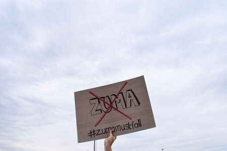 JOHANNESBURG, SOUTH AFRICA - APRIL 7, 2017: South African citizens protesting the presidency of South African President Jacob Zumaのeditorial素材