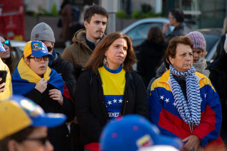 Venezuelans in Portugal protest against Nicolas Maduro and in favor of Juan Guaidoのeditorial素材