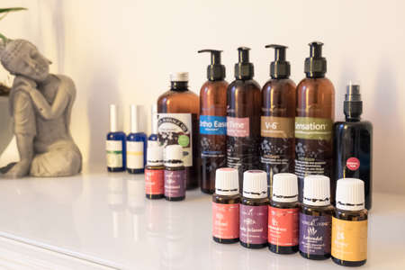 massage oil spa wellness treatment.のeditorial素材