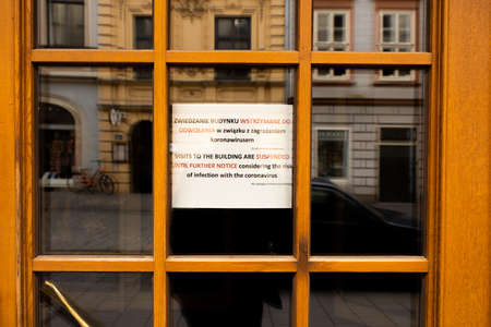 Notice on tourist destination facility closed dute to coronavirus lockdownの写真素材