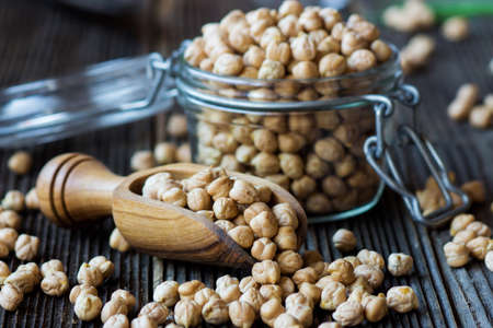 Grains of raw chickpeasの写真素材