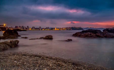 Atardece en la Playa de Gijon