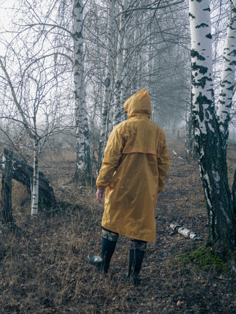 Volunteers in search of missing people: activism and support that brings the community together to...