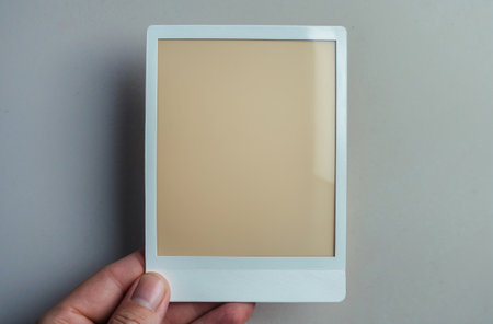 Blank film shot. Instant photo, empty frame white.の素材