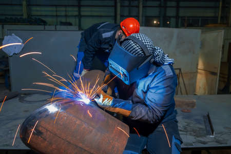 pipe welding. Semi-automatic arc welding. MIG welding. high quality photo