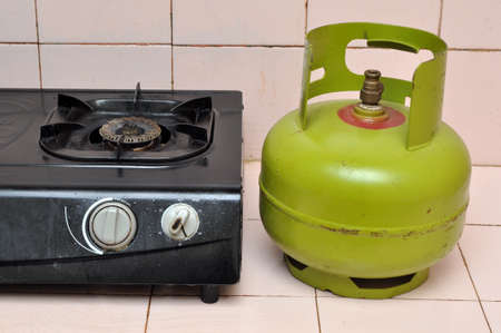 Indoenesia 3 kg gas cylinder and gas stoveの写真素材