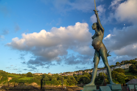 Ilfracombe, North Devon, England, 13 July, 2016: Verity - statue in Ilfracombe of the author Damien Hirstのeditorial素材