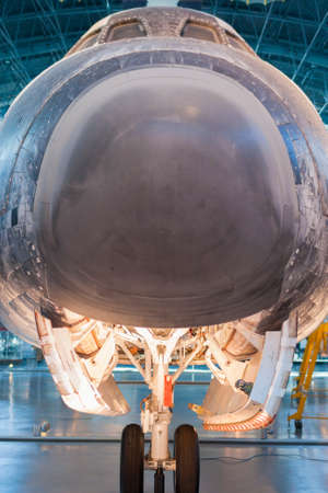 Chantilly-USA,VA - September, 26: The space Shuttle Discovery on display at the Smithsonian Air and Space Museum Steven F. Udvar-Hazy Center in Chantilly, VA in September, 26, 2013, United Statesのeditorial素材