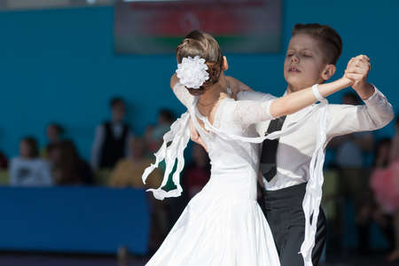 Minsk, Belarus-April 3, 2016: Hamko Egor and Bloshentceva Diana Perform Juvenile-1 Standard European Program on the IDSA Championship Kinezis Star Cup Ã¢ï¿½ï¿½ 2016 in April 3, 2016 in Minsk, Republic of Belarusのeditorial素材