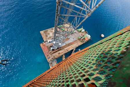 Aqaba, Jordan, 10/10/2015, Metal and concrete Jetty foundation construction at the Aqaba new port photographed from aboveのeditorial素材