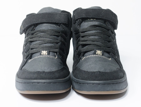 san fransisco, california, 05/05/2019 Ipath Grasshopper Skateboard shoes made from hemp. very rare black hemp skateboarding shoes from the 1990s. iconic hippy vegan footwear.のeditorial素材