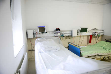 Intensive care unit and trauma care unit of a hospital's emergency department.の写真素材
