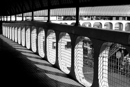 GEORGETOWN, PENANG, MALAYSIA, MAY 4 2014: A pedestrian sky bridge spans an avenue in Georgetown.のeditorial素材