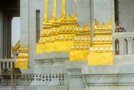 GOLDEN BUDDHA TEMPLE, BANGKOK, THAILAND, 28 SEPTEMBER 2014: Entrance to the temple housing the world\'s largest solid gold statueのeditorial素材