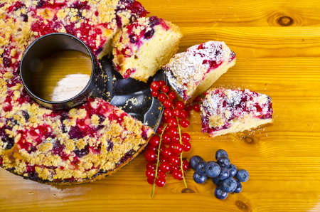 Fresh summery currant blueberry cakeの写真素材
