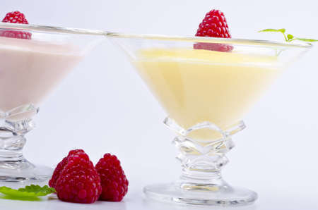 Pudding with Himbbereの写真素材