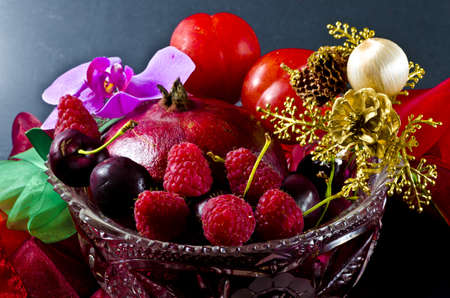 Fruit bowl with fruitの写真素材