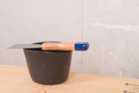construction spatula