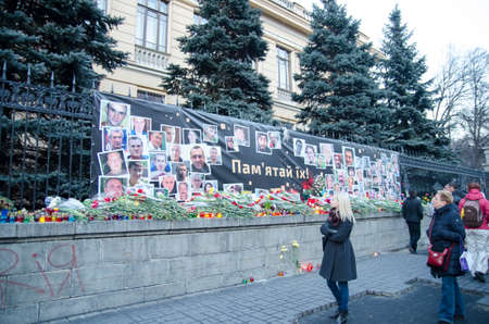 Memorial board in honor of the dead revolution heroes Heavenly Hundred at Maidan Nezalezhnosti in Kiev, Ukraine  Ukrainian revolution of 2013-2014のeditorial素材