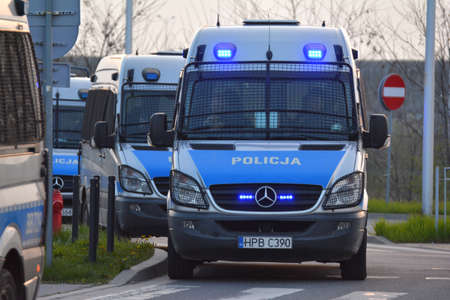04.30.2021 wroclaw, poland, The Polish police during the securing of the football games of the ÅlÄsk WrocÅaw club.のeditorial素材