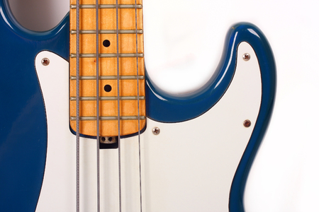 Bass guitar