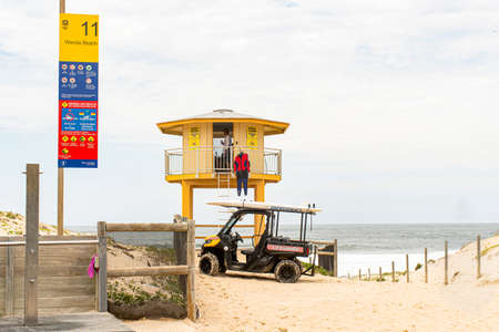 Sydney, Australia 2020-02-15 Surf life saving tower at Wanda Beach, NSWのeditorial素材
