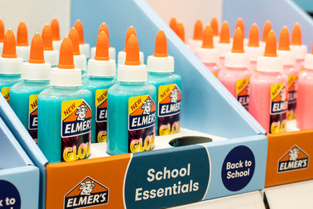 Sydney, Australia 2019-12-26 Elmers glow in the dark glue suitable for slime making on the shelf at the shop. Craft suppliesのeditorial素材