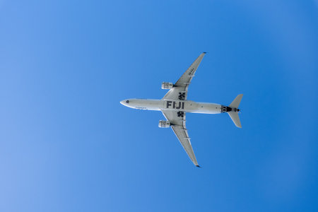2022-05-08 Sydney, Austraia. Fiji Airlines jet plane aircraft in the sky.のeditorial素材