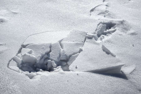 Fresh snow surface with crack.の写真素材