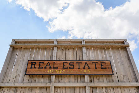 old real estate textの写真素材