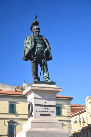 The statue and square of Vittorio Emanuele II in Pisa, Italyのeditorial素材