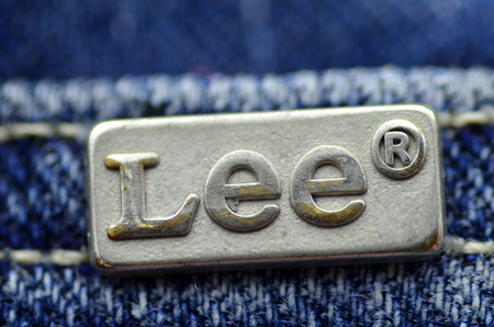 Closeup of Lee39s label on blue jeans.のeditorial素材