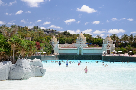 Siam artificial beach in Siam Park in Costa Adeje on Tenerifeのeditorial素材