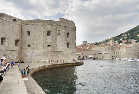 DUBROVNIK, CROATIA - AUGUST 13, 2015: St. John's Fortress in Dubrovnik, Croatiaのeditorial素材