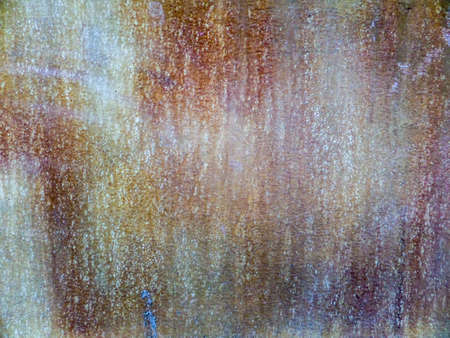 Wall color when recieve water from an artesian well or groundwater