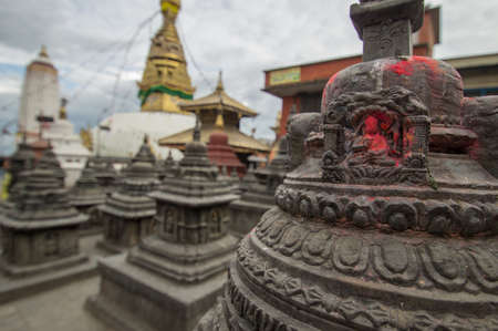 The small stupas in front of the main Swayambhunath stupaの写真素材