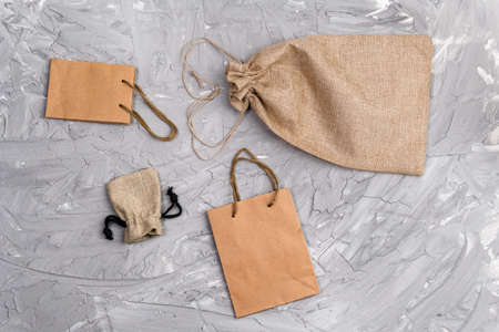 Crafting a shopping bag. Replacing plastic bag. Eco package concept.の写真素材