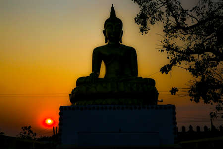 mahasarakham Buddhaの写真素材