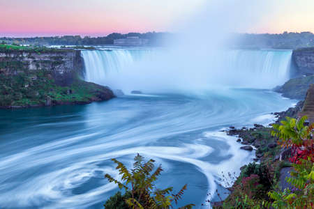 Horseshoe Falls, Niagara at twilight.の写真素材