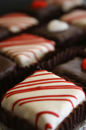 Decorated chocolate candies