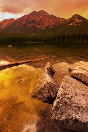 Jasper lakeの写真素材