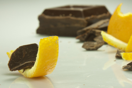 orange peel and chocolate bar piecesの写真素材