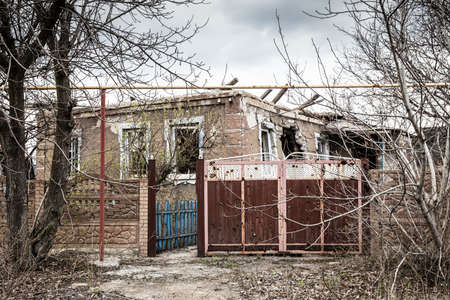 War in Eastern Ukraine brokem Land stayのeditorial素材