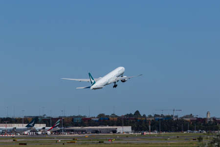 Sydney, Australia - February 12, 2019: Cathay Pacific Boeing 777 taking off at Kingsford Smith Sydney International Airport. Registration B-KQAのeditorial素材