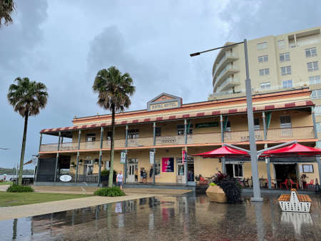 Port Macquarie, Australia - April 8, 2021: Exterior view of Royal Hotel with cloudy sky.のeditorial素材