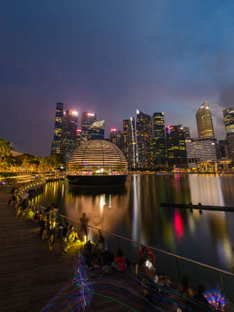 Singapore - May 21, 2022: Apple Island and Singapore downtown skyline at dusk.のeditorial素材